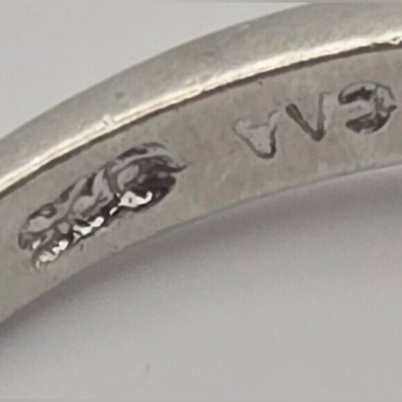 Sterling Silver Square Link with Crystal Gemstones Ring - Picture 5 of 12